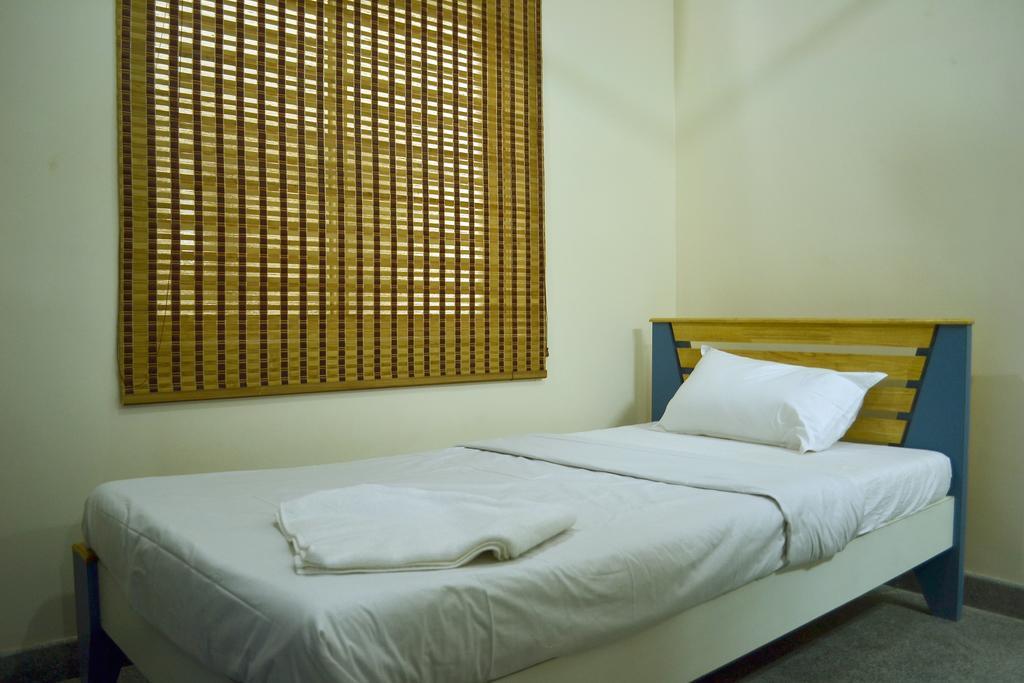 Metro Park Hotel Chennai Bilik gambar