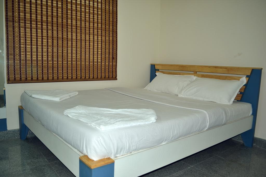 Metro Park Hotel Chennai Bilik gambar